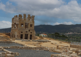 Torre Centum Cellas